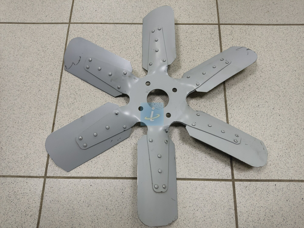 Крыльчатка вентилятора в сборе 236-1308012-А4