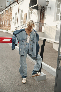 Upcycling куртка с волнами