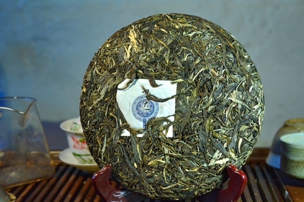 Шэн Пуэр с горы БаДаШань, 357 гр