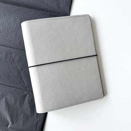 Обложка А5 без карманов на резинке (6 колец)