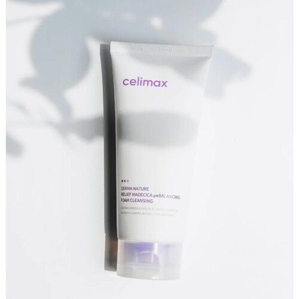 Celimax Пенка для умывания нежная успокаивающая- Relief madecica pH balancing foam cleansing, 150мл