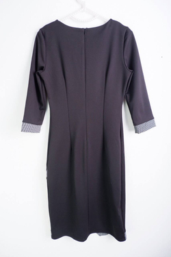 Платье для офисного гардероба, визуально 44 размер