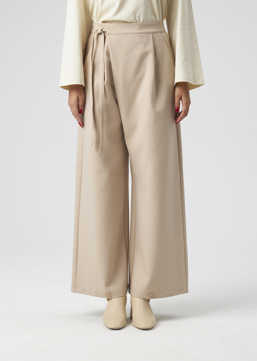 BUTTON-FRONT TROUSERS | S | BEIGE
