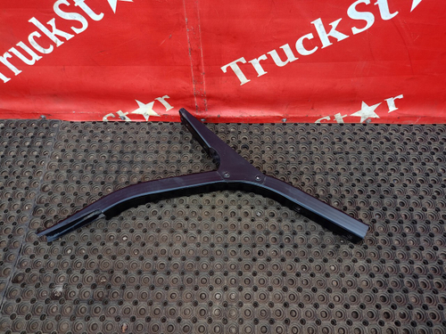 Кронштейн бака AdBlue 2019 г.