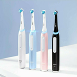 Электрическая зубная щетка Oral-B iO 3 Matt Black (iOG3.1A6.0)