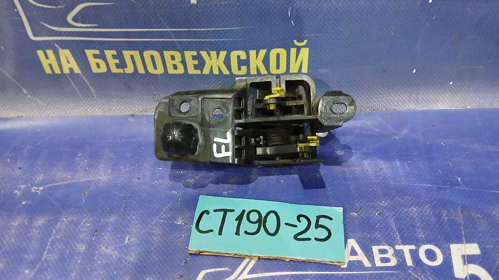 Ручка двери передней левой салонная TOYOTA CORONA 1995