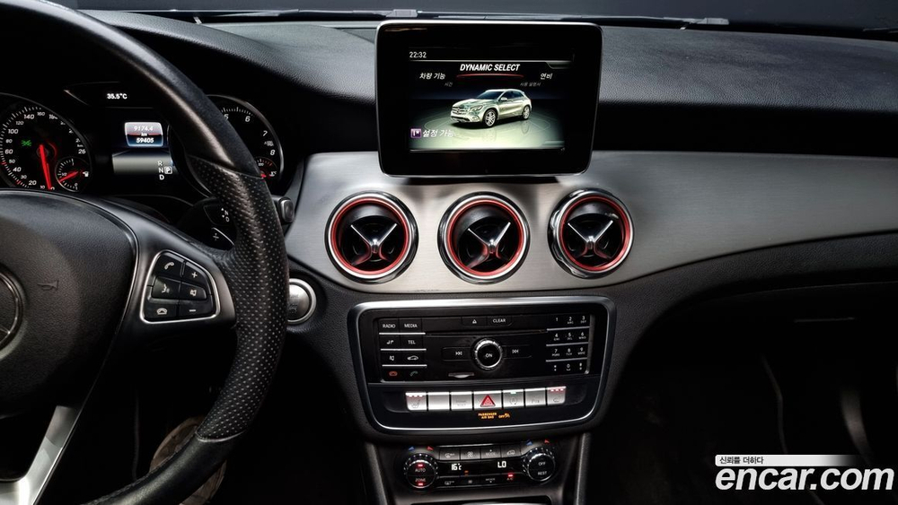 Mercedes-Benz GLA-Class X156 GLA220 (08.2019)