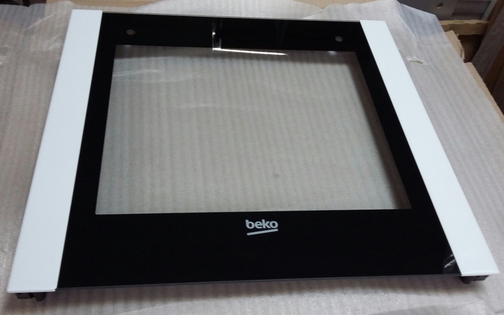 Внешнее стекло дверки духовки плиты БЕКО 410300614