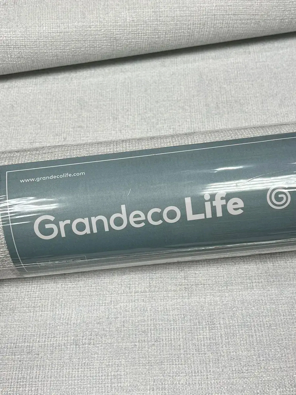 Обои флизелиновые A36111 ILLUSION Россия