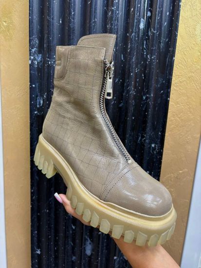 Ботинки женские