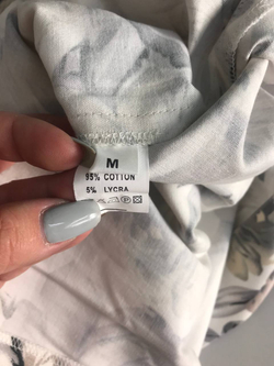 Платье Aleksandra Kazakova цветочное, маркировка M, визуально на 46 размер, новое