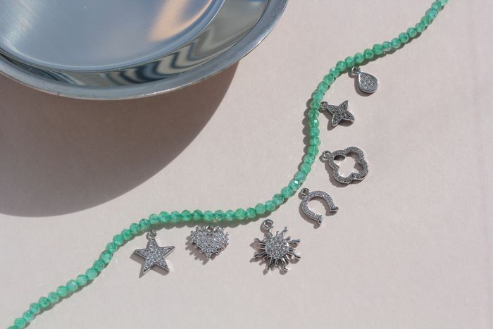 Со стразами