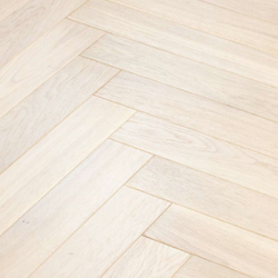 Паркет английская елка Lab Arte Дуб Натур Чегет белый лак