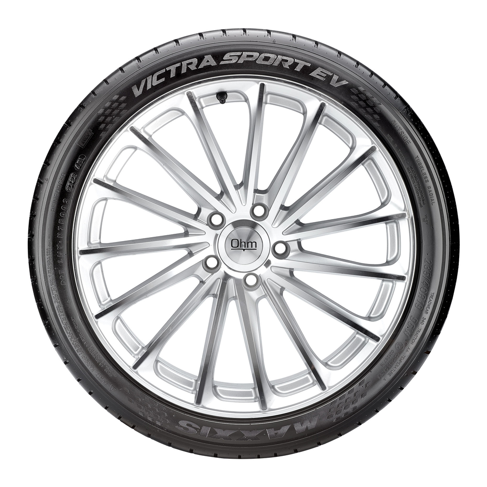 Летняя шина Maxxis Victra Sport VS-EV (235/45 R21 101W)