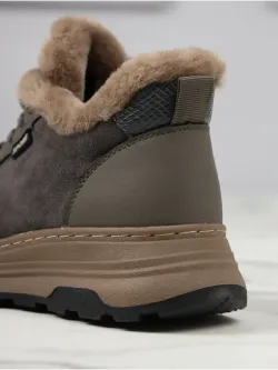 Кроссовки зимние