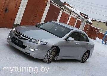Накладка переднего бампера Mugen для Honda Accord 7