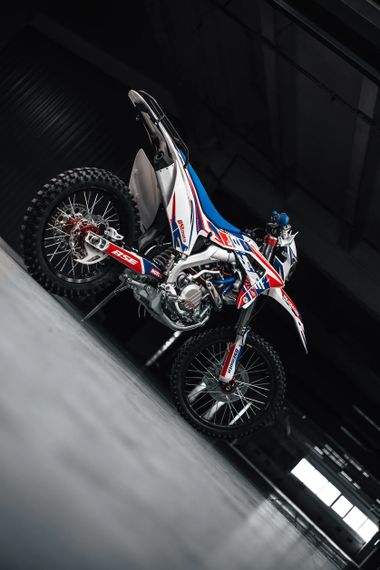 Мотоцикл кроссовый эндуро BSE M2Y 2.0