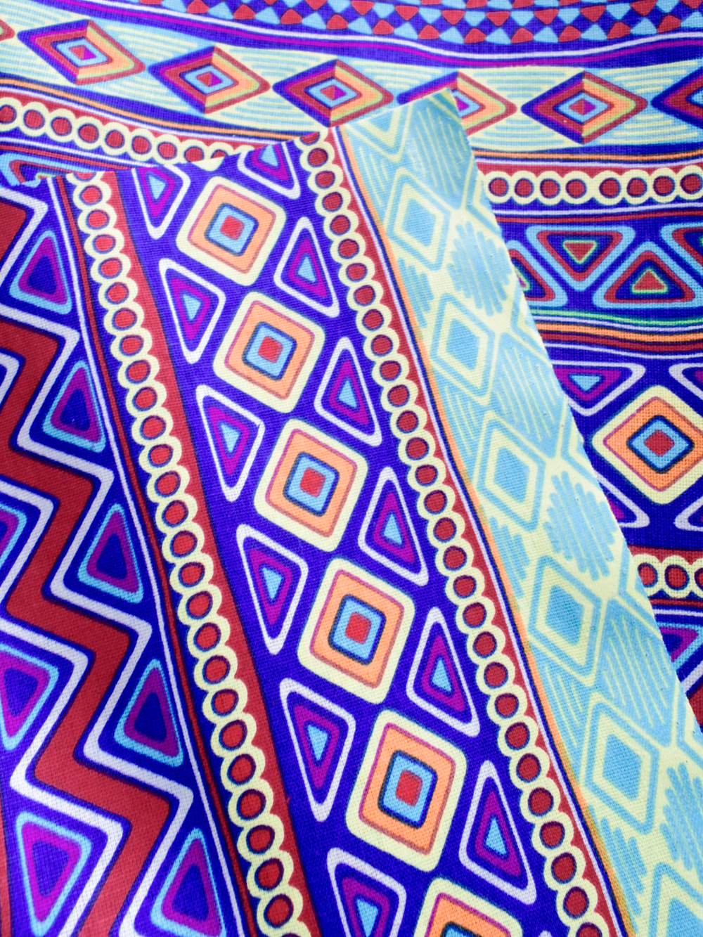 Ткань бязь плательная, рис. " Африканский орнамент", ширина 150 см, арт. 1032