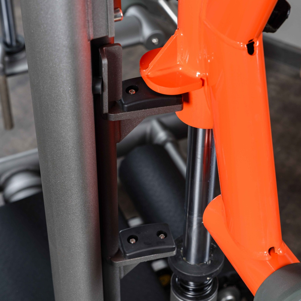 T919 Вертикальный жим ногами