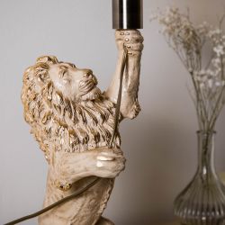 Настольная лампа Лев Ричард Айвори