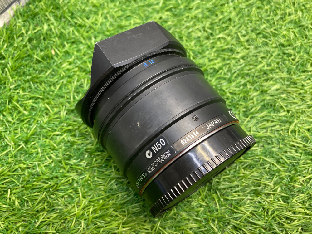 Sony 16mm 2.8 Fisheye (SAL-16F28)