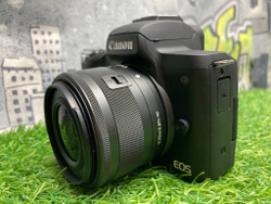 Canon EOS M50 Kit 15-45mm IS STM 1000 кадров