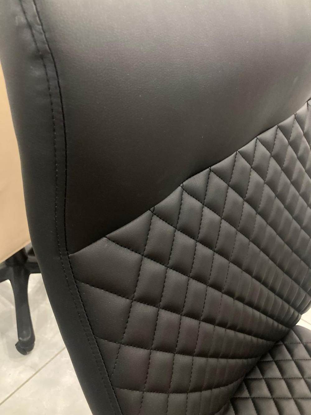 Кресл офисное RT-572 черный