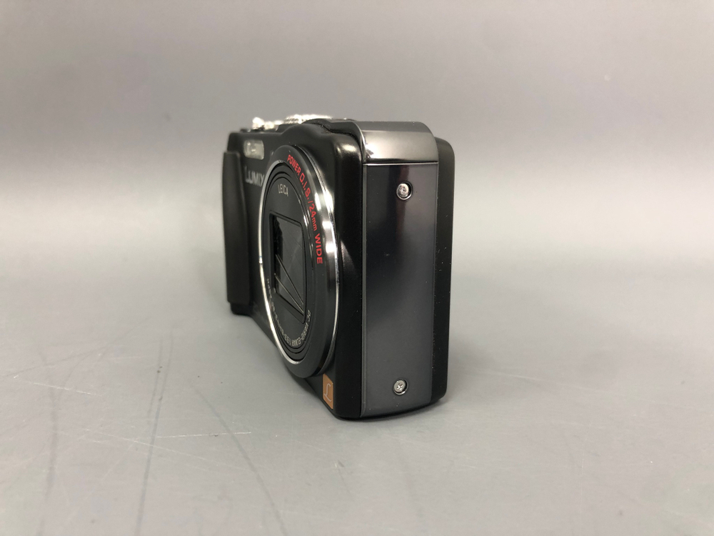 Panasonic Lumix DMC-TZ30