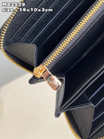 Louis Vuitton Zippy Wallet