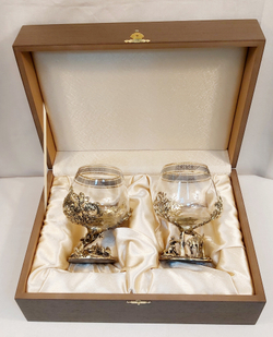 Набор из 2-х бокалов для коньяка "Охота на глухаря и Охота на лося" (подарочный футляр)