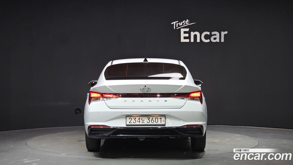 Hyundai Avante (CN7) 1.6 (05.2020)