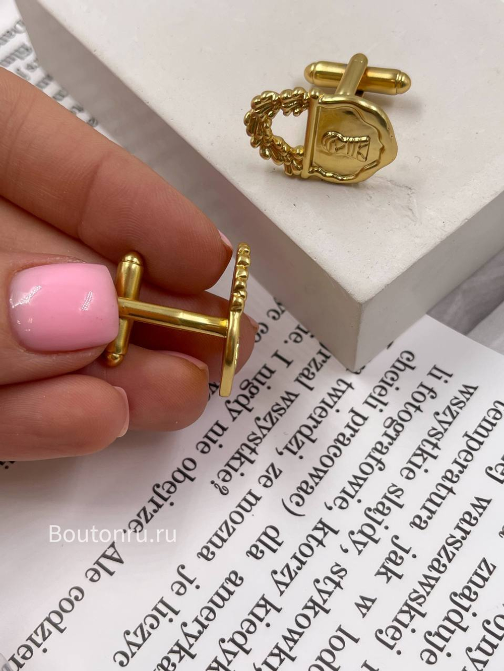 Запонки Скиап. золотистые "Замок" (пара)