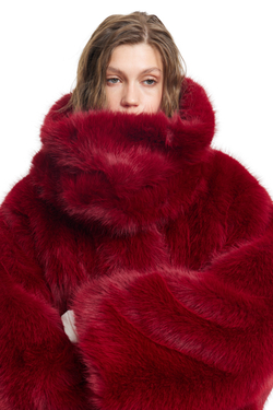 Шуба Old Money Red