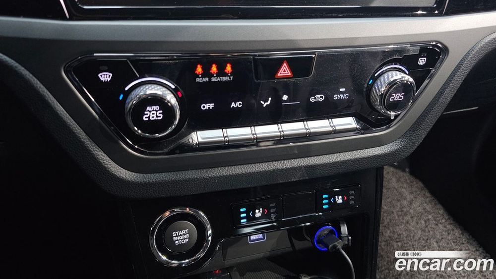 KG Mobility (Ssangyong) Beautiful Korando Бензин 1.5 2WD R-플러스 (04.2022)