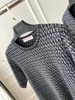 Футболка Valentino