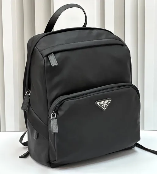 Рюкзак Prada Re-nylon и сафьяновой кожи, черный