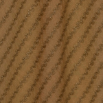 Льняное полотно цвета пеньки с вышивкой тесьмой