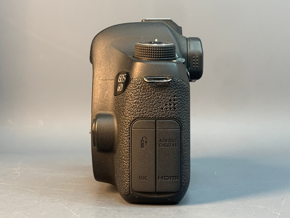 Canon EOS 6D 71267 кадров