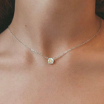 Колье Вальс с белым опалом