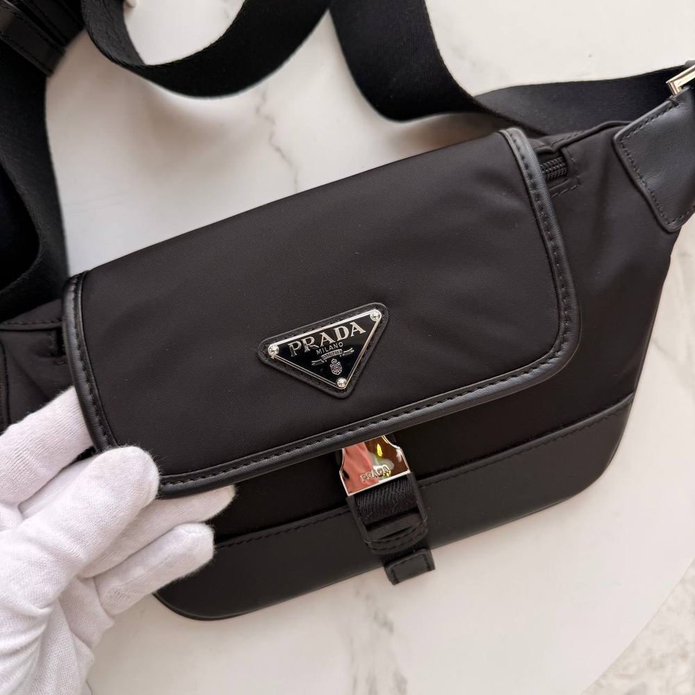 Сумка Prada