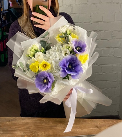 Все краски весны