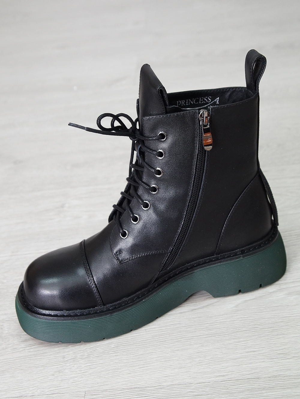 Ботинки женские зимние