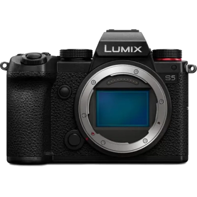 Цифровая фотокамера Panasonic Lumix DC-S5 Body