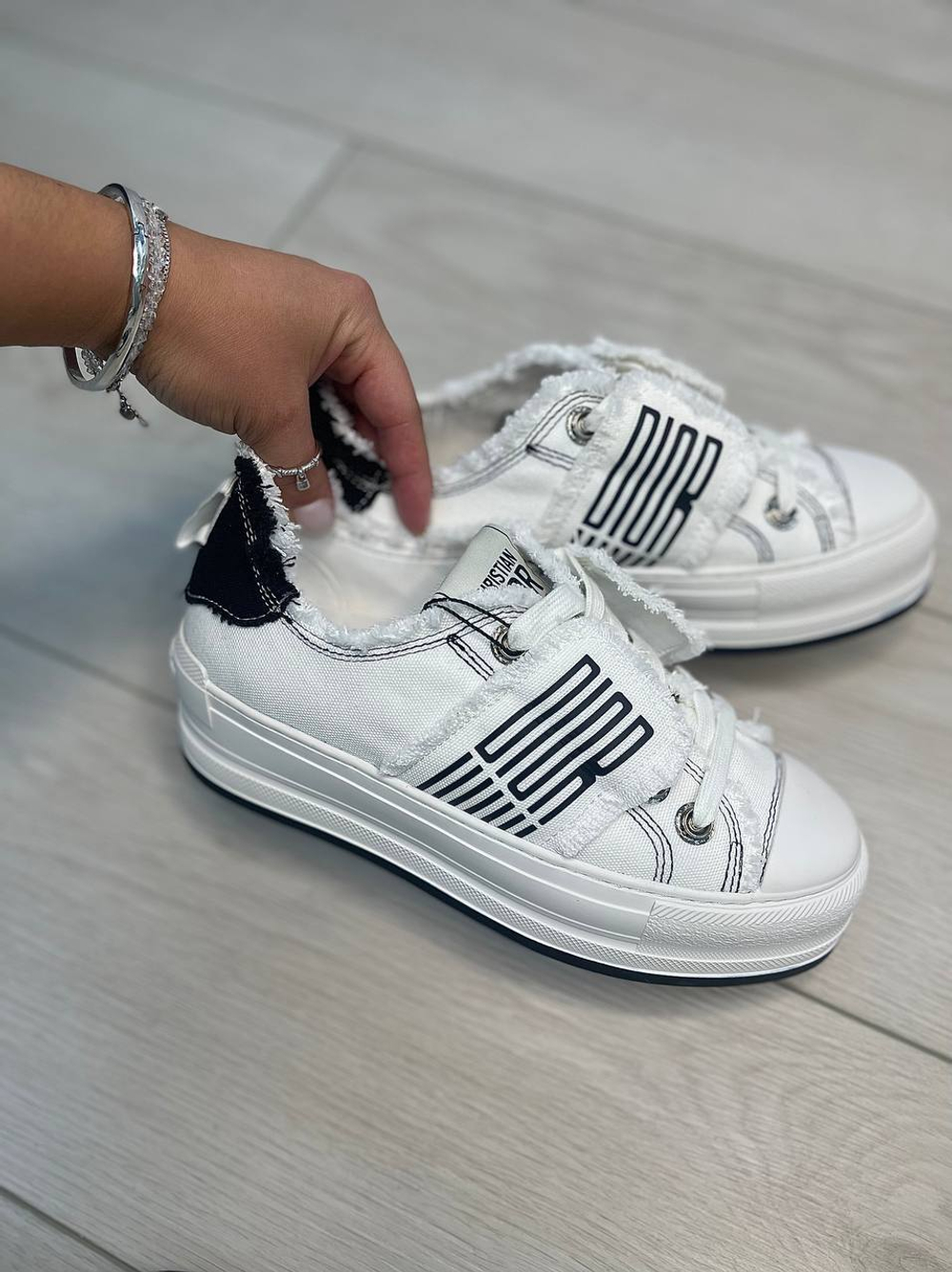 Кроссовки Christian Dior