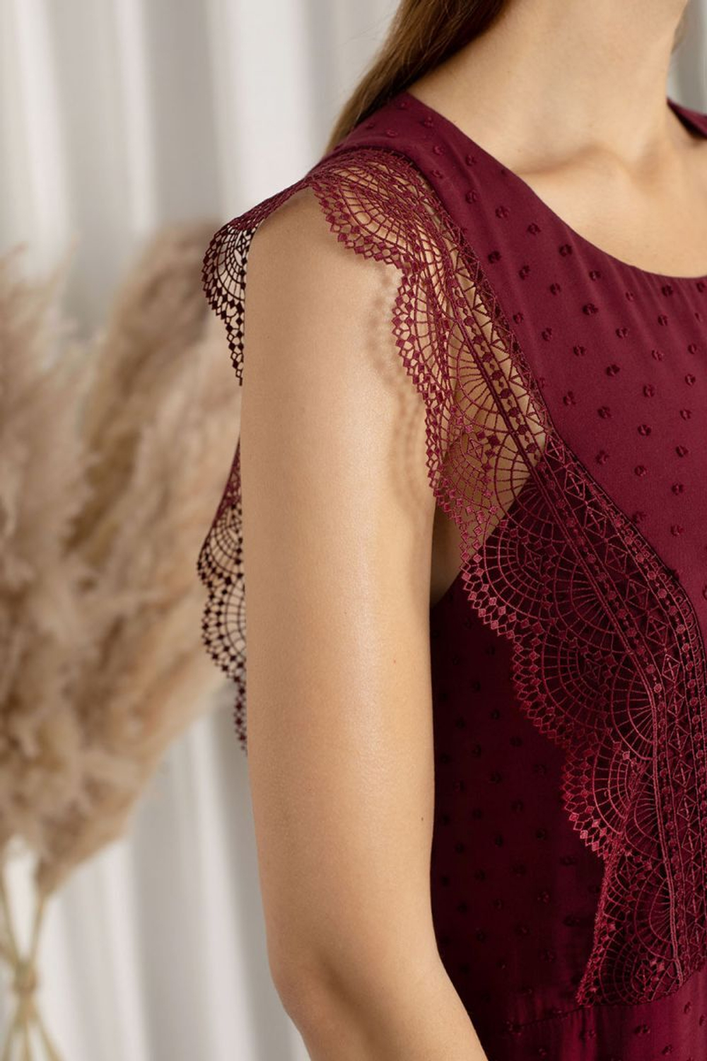 Летнее платье с вставками из кружева (Размер: M) (Цвет: бежевый)