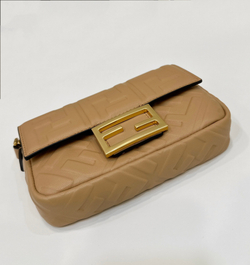 Fendi Baguette 19 cm