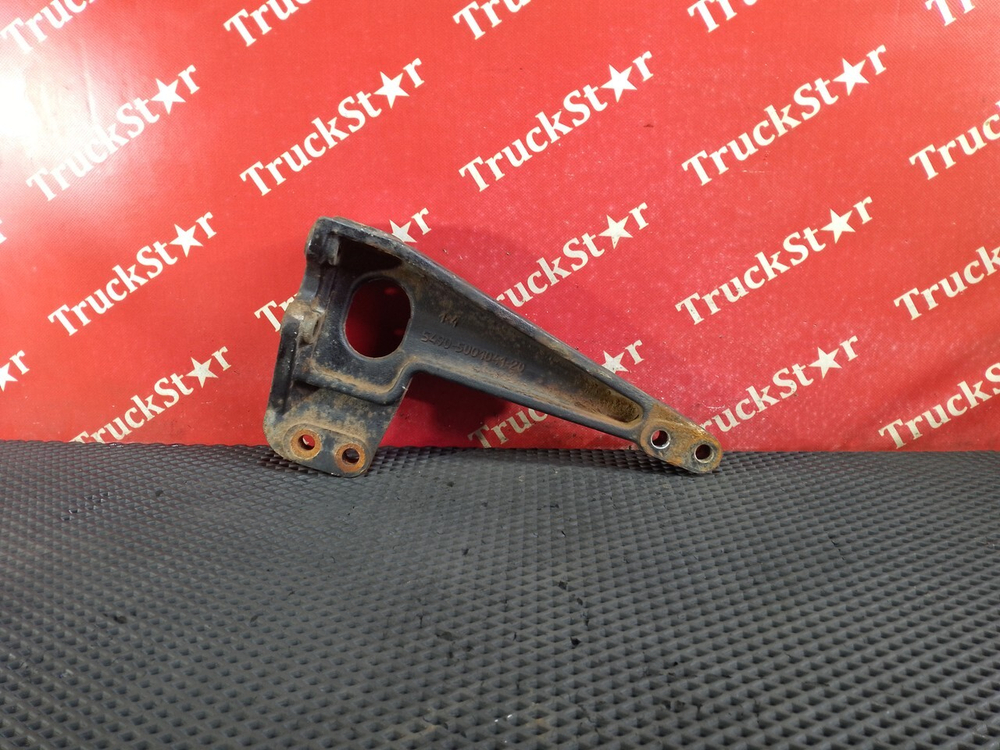 Кронштейн кабины левый 2018г.