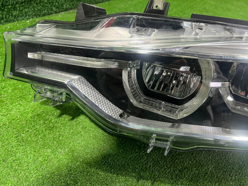 Фара Комплект фар BMW 3er F30 (2015-2020) LED