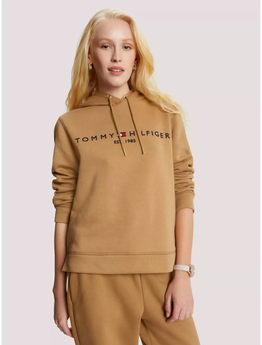 Женская толстовка Tommy Hilfiger.