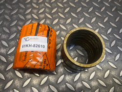 Втулка 61KH-82610